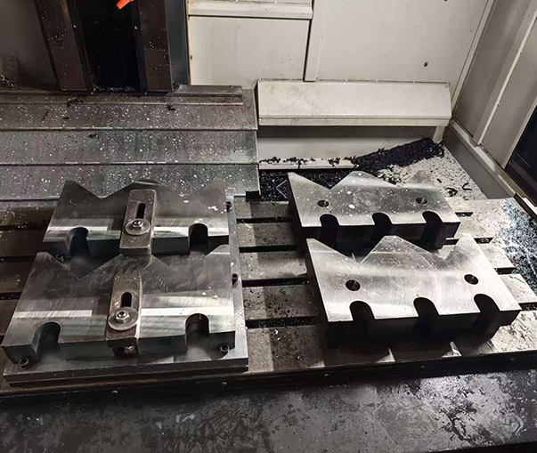 CNC machining11