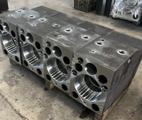 Mold steel (cold work, hot work)10