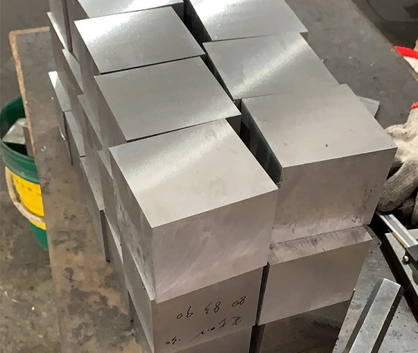Mold steel (cold work, hot work)1