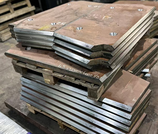 Wear-resistant steel22